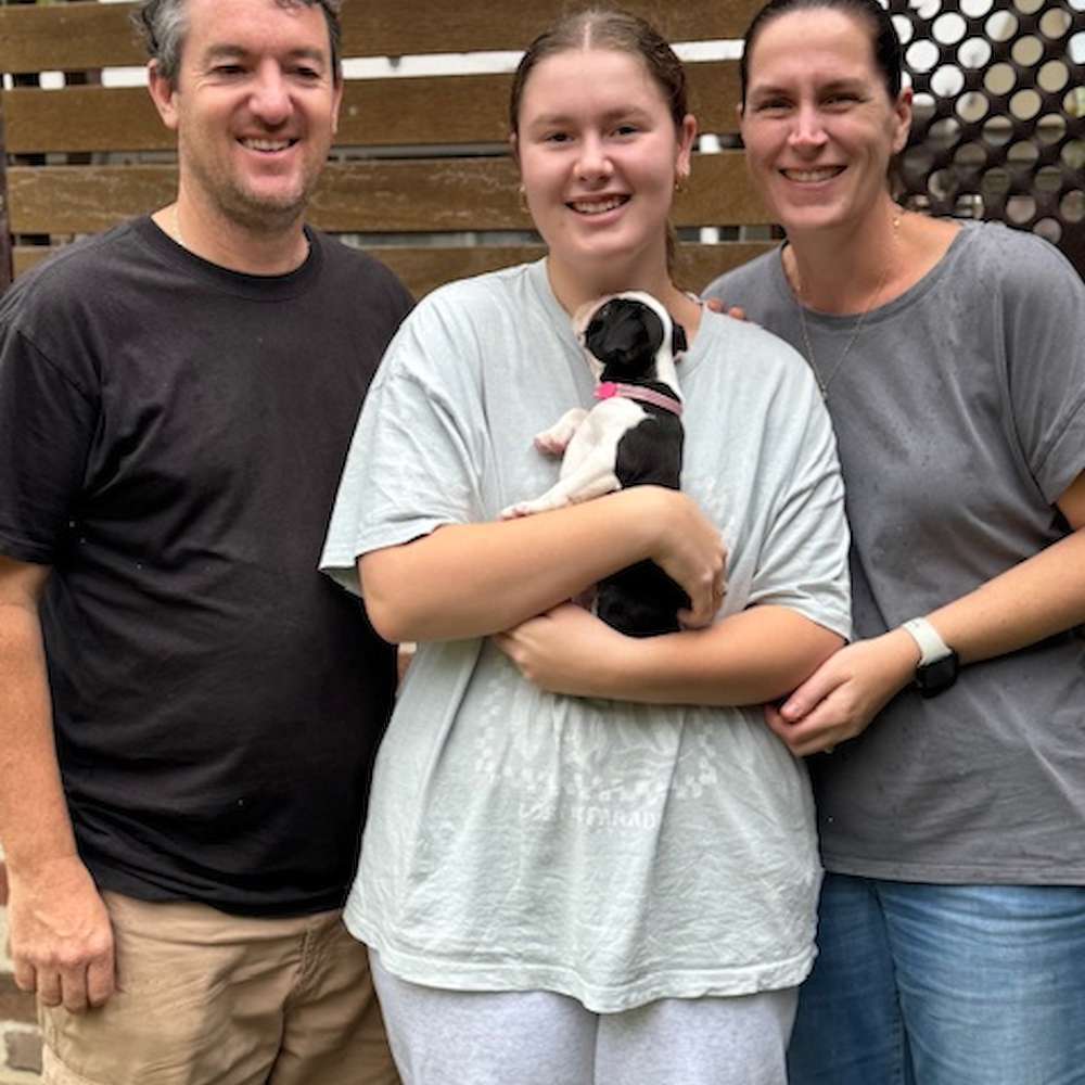 Aaron, Sophie and Marion snuggled up with Stella before heading home to introduce her to big brother Ted.